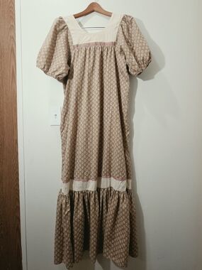 Vintage Sears Good Vibes Hawaii Beige Puff-Sleeve Maxi Dress Muumuu Prairie L